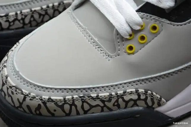 HYPE CT8532-012 Grey Jordan (2021) Cool Retro Air 3 0625